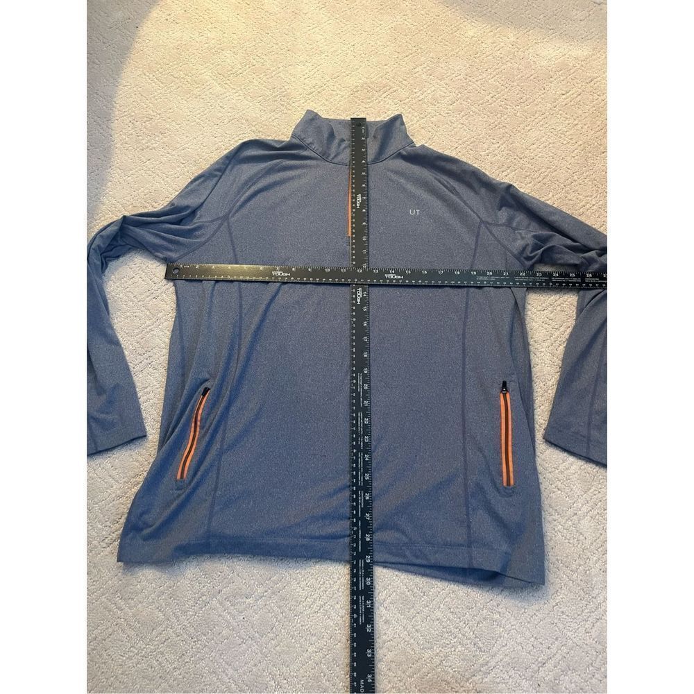 UNTUCKit Performance 1/4 Zip - Picture 2 of 6